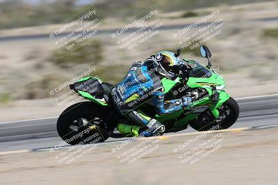 media/Jan-15-2026-Racers Edge (Thu) [[dfebeb70ab]]/2-A Group/Session 3 (Turn 15 Inside Pans)/